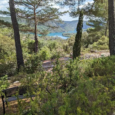 Holiday home Les Cigales Du Lac Esparron-de-Verdon