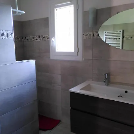 Les Cigales Du Lac Holiday home Esparron-de-Verdon